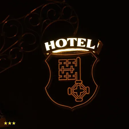Hotel Stadt 3*